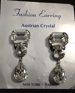 Vintage Austrian Crystal Rhinestone Earrings Clip On Dangle Style Stunning - Picture 1 of 7
