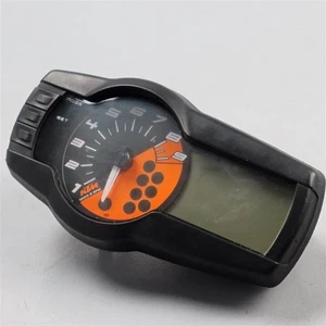 KTM 690DUKE genuine meter 31347km 2013 (Tested) Used - Picture 1 of 10
