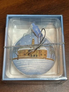 Adorno colonial de vidrio pintado a mano Williamsburg Navidad 2008 - Imagen 1 de 3