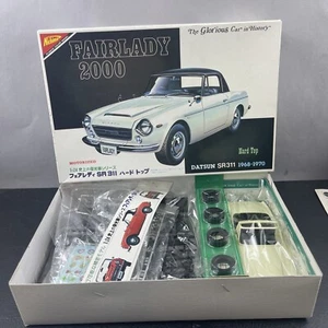 Nichimo Datsun Fairlady SR311 2000 1968-1970 Hard Top 1/24 Model Kit #HC-2405 - Picture 1 of 12