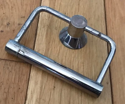 Vintage Chrome Towel Holder Towel Holder Bathroom Accessories (Black D 11) - Image 1 of 4