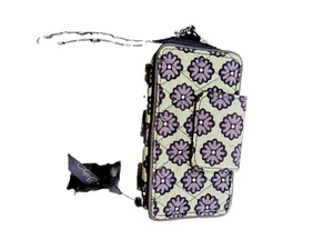 Vera Bradley Zip Around Wristlet Blue & Lt. Green Print Wallet 5.5”X3.5” - Picture 1 of 3