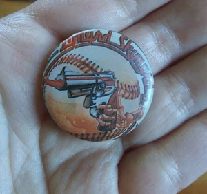 Vintage Southern ROCK ~ LYNYRD SKYNYRD ~ FREEBIRD ~ Pinback Badge Button PIN - Picture 1 of 16