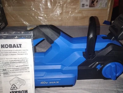 Motosierra Kobalt 14 pulgadas 40 voltios máx. sin escobillas con batería y cargador Foto 1 de 4
