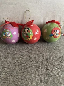 Juego de 3 adornos navideños de colección 2006 Disney Store irrompibles - Imagen 1 de 4
