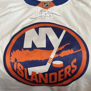 NEW NHL New York Islanders Fanatics Away Breakaway Jersey - Mens  XL - Picture 1 of 6