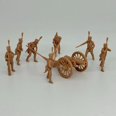 1/72 Scale Resin Model Napoleon infantry Artillery tabletop Unpainted Miniature - Image 1 of 4