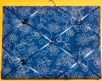 French Bulletin Board Photo Memo Blue Floral Butterfly Print 7.08 x 9.4 inches - Image 1 of 3