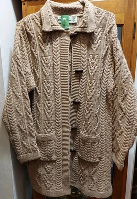 Aran Crafts 爱尔兰电缆针织毛衣 M 女士棕褐色长款开衫纽扣羊毛 — 第 1/4 张图片