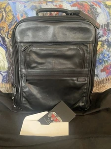 Tumi slim briefpack laptop blk leather 15 1/2 x 14 x 5 - Zdjęcie 1 z 10