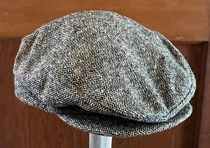 Vintage Newsboy Flat Cap Hat Gray MEDIUM Tweed Wool USA Made - Picture 1 of 11