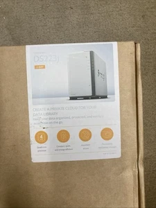 Synology DiskStation DS223j 2-Bay NAS Enclosure - Fits 3.5/2.5" SSD/HDD - White - Afbeelding 1 van 2