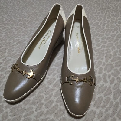 Sesto Meucci wedges, Brown, Cream, Gold Accents, Size 7.5 - Image 1 of 4