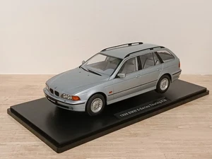 Bmw E39 Touring 1998 gris 1/18 Triple9 T9-1800390 - Foto 1 di 3