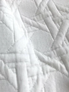 Scalamandre White Canework Matelasse Fabric- Canestro / Cloud 4.25 yd 27008-001 - Imagen 1 de 2