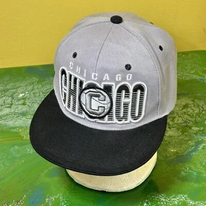 Chicago White Sox MLB Baseball Snapback Brand Cap Hat Big Spellout Gray Black - Picture 1 of 8