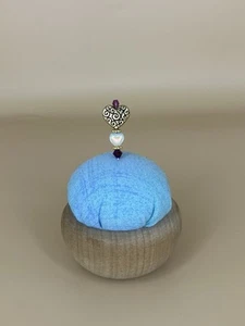 Handmade Counting Pin •Heart• Cross Stitch Accessory - Picture 1 of 5