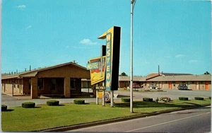 The Western Motel, U. S. Highway 66, Sayre, Oklahoma Postcard - Picture 1 of 2
