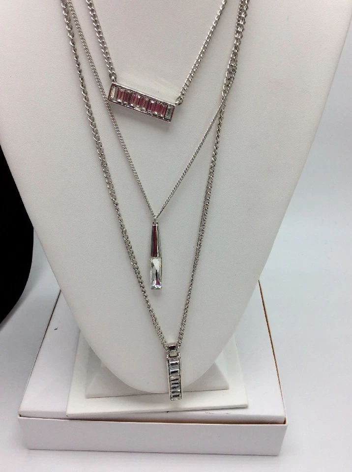 $52 Kenneth Cole Tono Plata Triple Colgante Capas Collares #28 Foto 1 de 1