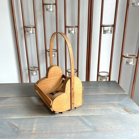 Vintage Brown Wood Slat Heart Shaped Basket with Handle Wooden Decor Cover
