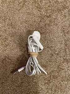 Apple EarPods In Ear Canal Headset - White (MNHF2AM/A) - Zdjęcie 1 z 3