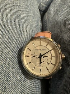 Michael Kors Uhr Damen MK 2564 Lederband weiß Chrono Zifferblatt silberfarben - Bild 1 von 4