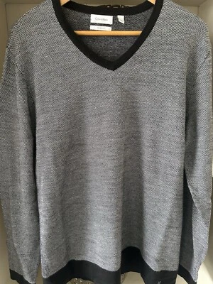 Calvin Klein Mens Large V neck Sweater - Image 1 of 4