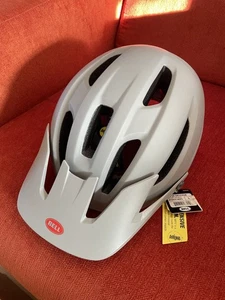 Fahrradhelm von Bell 4FORTY MIPS - Bild 1 von 4