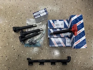 LOT OF 4 BOSCH Ignition Coils Audi R8/VW RED/(4) NGK 2667, (4) NGK 2668 - Picture 1 of 6