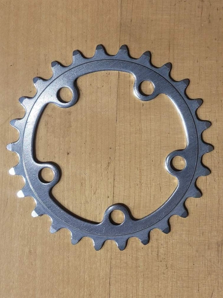 Plato vintage SUGINO 26T x 74 BCD MTB Touring Road nuevo hecho en Japón Foto 1 de 1