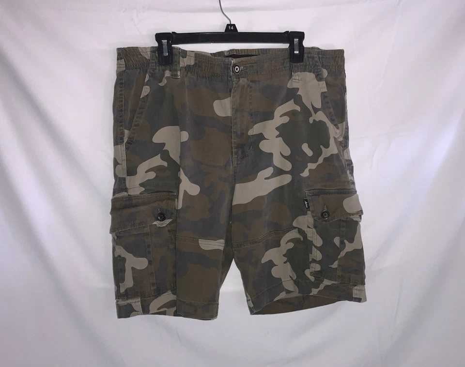 Мужские шорты-карго Aeropostale 36 камуфляж - Изображение 1 из 4