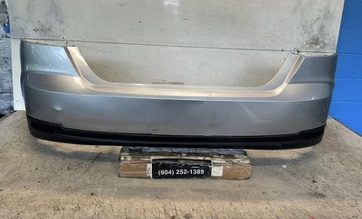 Cubierta de parachoques trasero OEM TOYOTA CAMRY 2025-2026 Foto 1 de 4