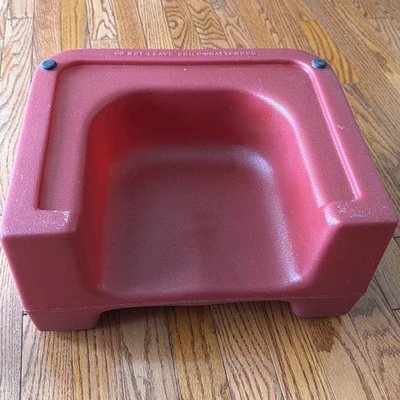 Asiento elevador infantil estilo restaurante plástico doble altura Carlisle #7110 rojo Foto 1 de 4