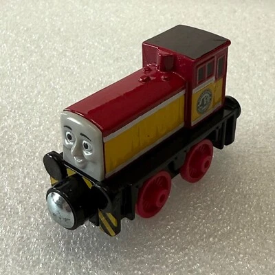 DART - Thomas the Tank & Friends Take N Play Along Diecast Metal Die Cast 2014 Foto 1 de 4