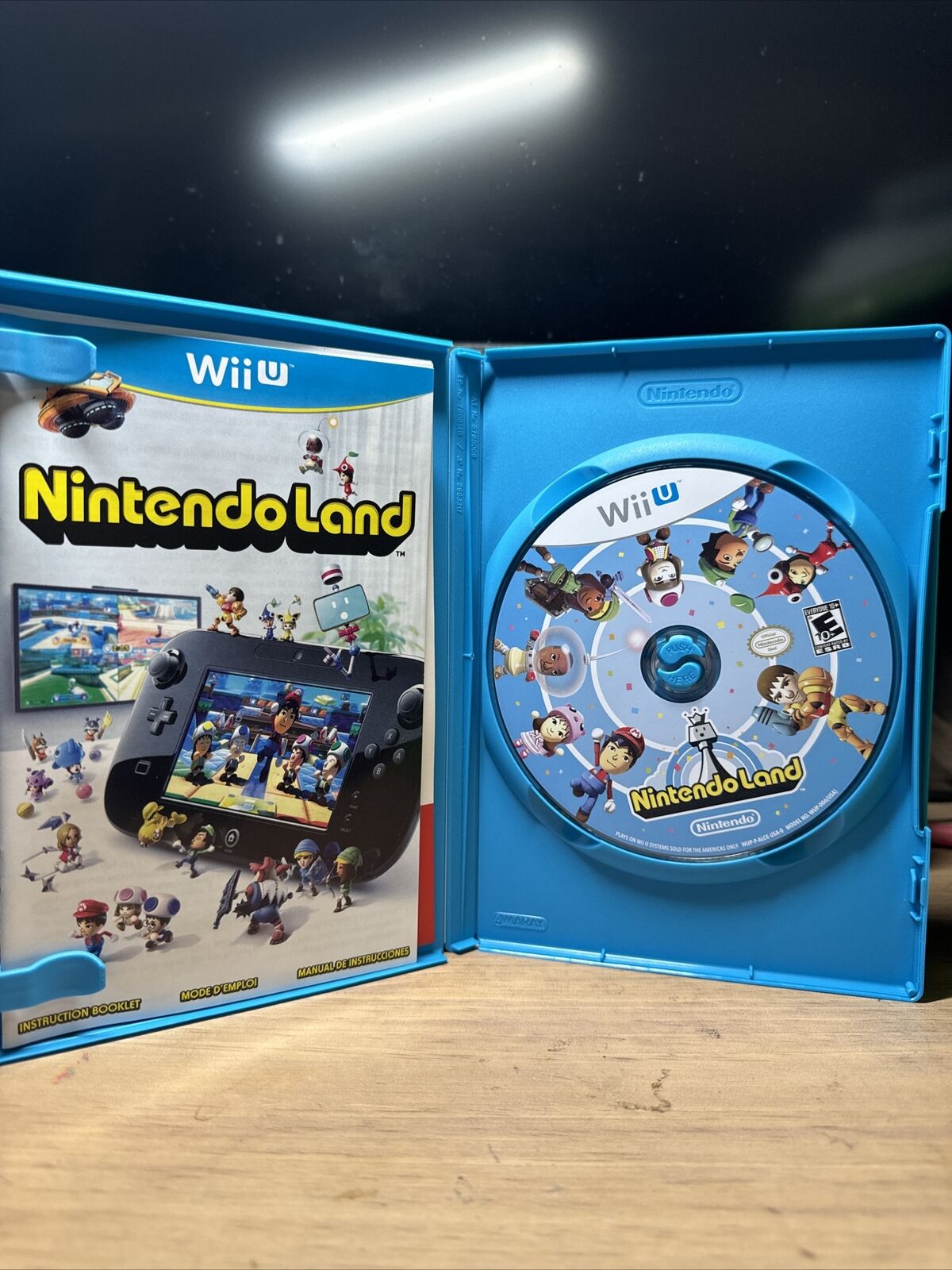 Nintendo Land Nintendo Wii U Complete w/ Inserts CIB Tested Working 