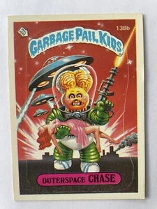 Carte Garbage Pail Kids TOPPS Les Crados GPK 1986 OUTERSPACE CHASE 138b - Imagen 1 de 2