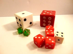 Lot of 8 older used dice; 2 large, 3 red, 2 small clear green & 1 white - Picture 1 of 6