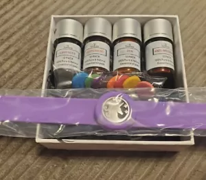 Pulsera Difusora Aromaterapia Púrpura a Presión con Dije Unicornio y Varios Aromas - Imagen 1 de 4