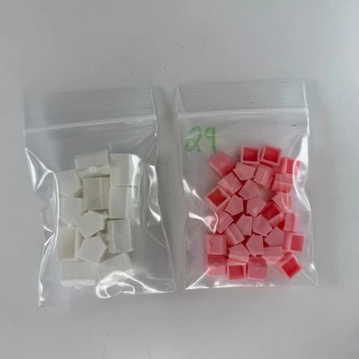 Piezas de repuesto Care Bears Monopoly casas hoteles rosa blanco Foto 1 de 4