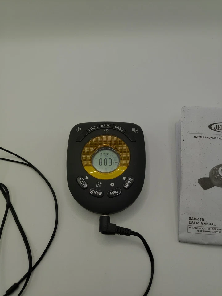 JENSEN Audio Sport AM/FM Stereo Arm Band Radio SAB-55B TESTED WORKING - Image 1 of 4