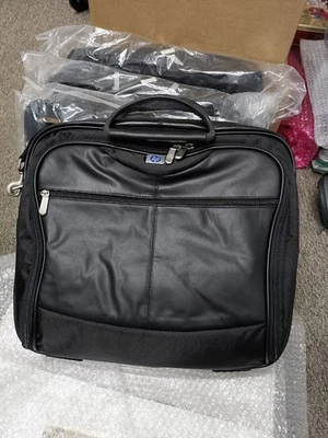 Nuevo sin etiquetas Bolso de Cuero para Laptop HP Ejecutivo Estación de Trabajo Móvil Maletín con Correa Foto 1 de 4