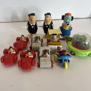 Flintstones Toy Lot Of 11 Vintage Kids Meal, Jetsons, Huckleberry, 1990s  - Bild 1 von 15