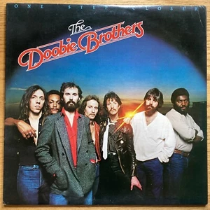 The Doobie Brothers “One Step Closer" 33 1/3 rpm LP record, HS 3452 - Picture 1 of 7