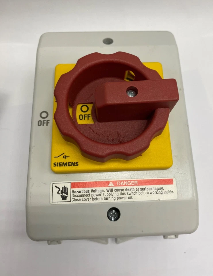 Siemens Disconnect switch 3 pole non-fused 3LD2064-OTB53-OUS2 red/yellow - Image 1 of 4