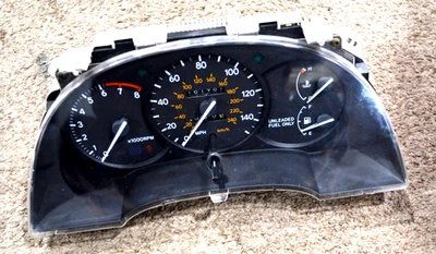 1994-1999 TOYOTA CELICA INSTRUMENT CLUSTER SPEEDOMETER 83200-20830 GAUGES A/T Foto 1 de 4