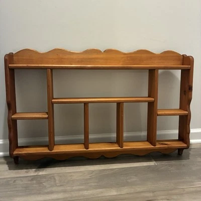 Vintage Rustic Farmhouse Country Wood Wall Display Shelf Shadow Box England - Image 1 of 4