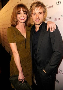 Actress Jayma Mays actor Adam Campbell arrive at the 2010 Hollywoo- Old Photo - Picture 1 of 1