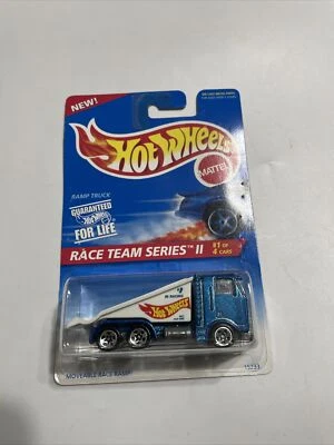 Hot Wheels 1995 Race Team Series II Moveable Race Ramp Truck #392 - Image 1 of 4