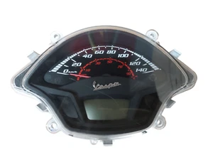 Strumentazione contachilometri Piaggio Vespa GTS 300 ABS E4 2017 2019 1d001598 - Picture 1 of 8