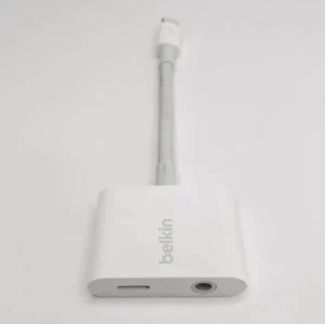 Original Belkin 3.5mm Audio + Charge Audio Adapter for iPhone 14 13 12 11 XR SE - Picture 1 of 15